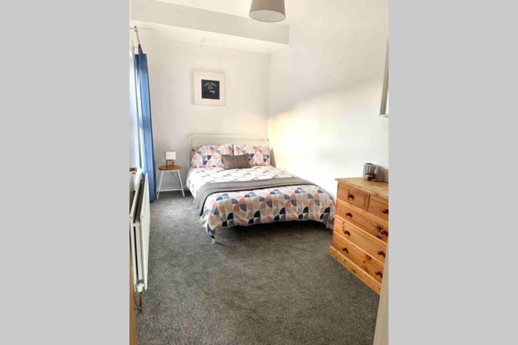 Flat 5 Eia House Apartment Белфаст Екстериор снимка